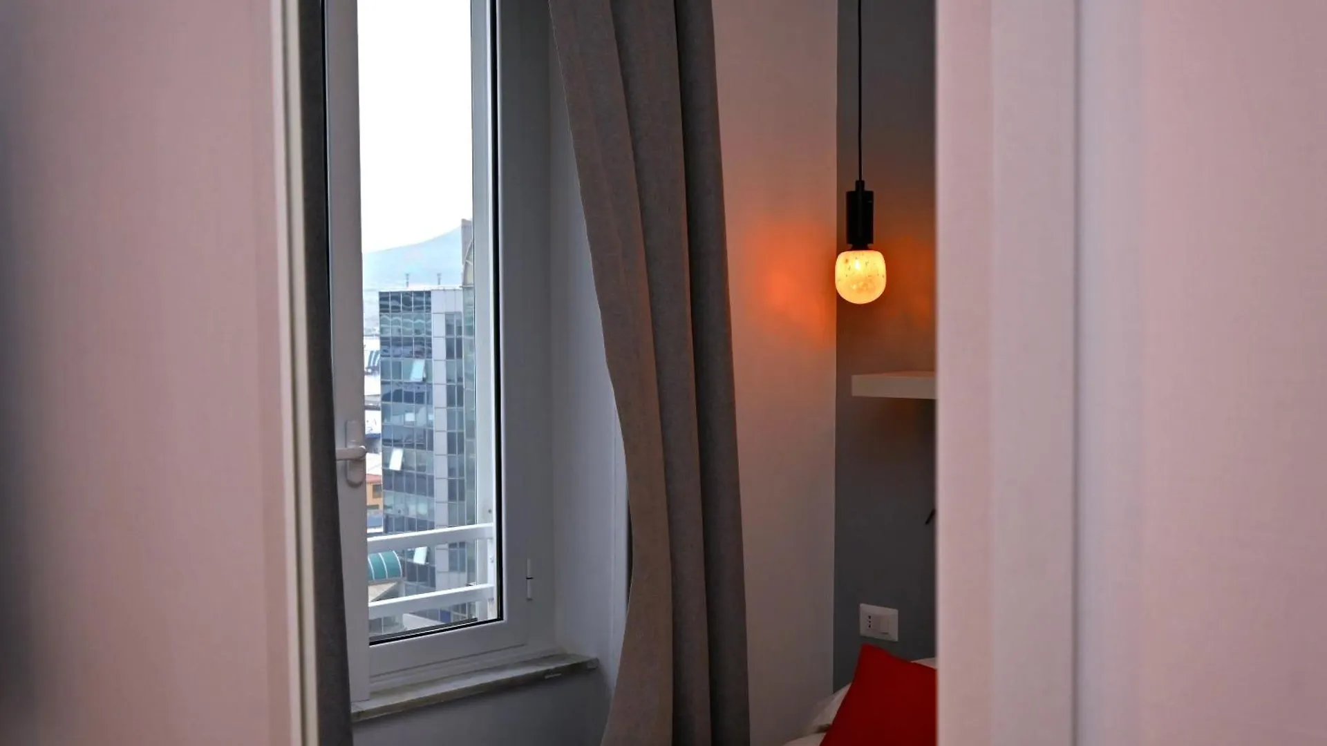 Gasthuis Incoming Roof Bovio Hotel Napels